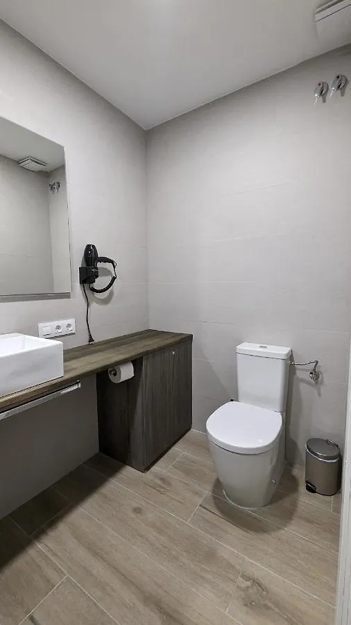 Hydros Apartment Ripoll