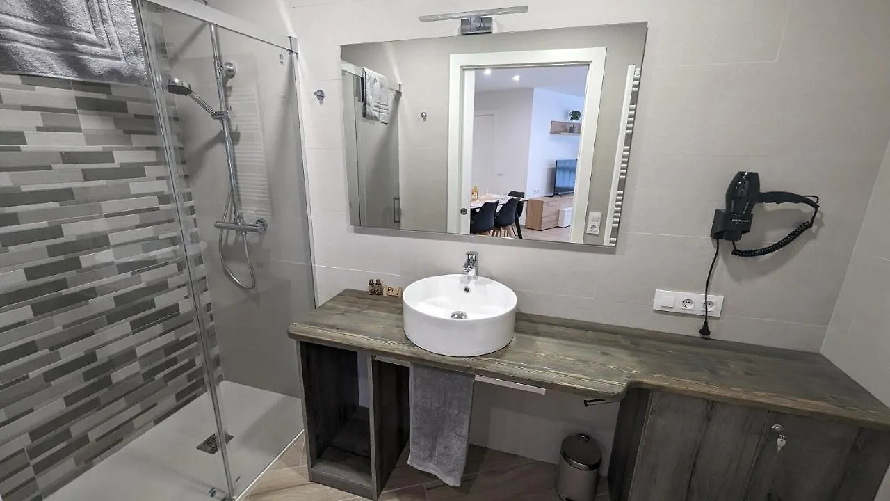 Hydros Apartment Ripoll Spain