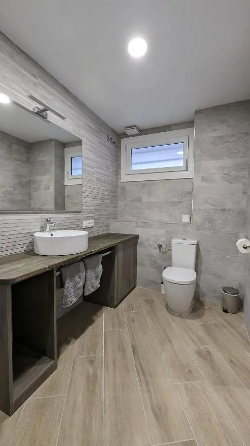 Hydros Apartment Ripoll